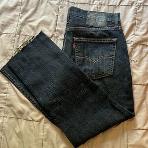 Levi’s men’s dark indigo jeans 32x32